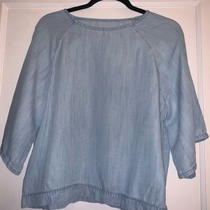 Gap chambray blouse size XS